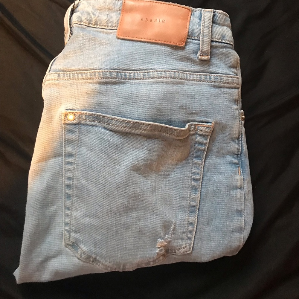 Mom jeans